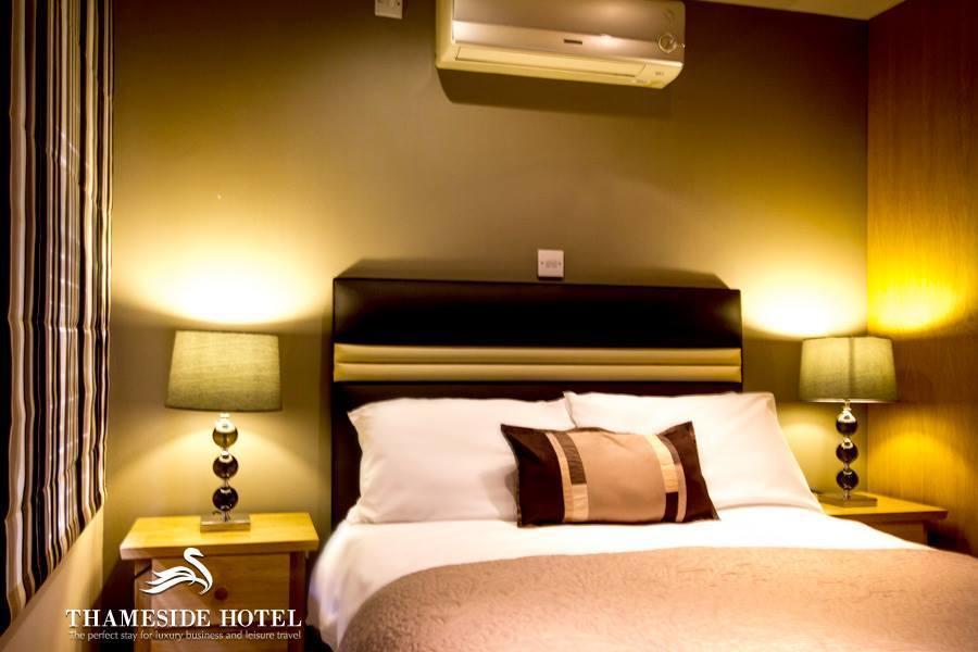 Thameside Hotel Reading Exteriör bild